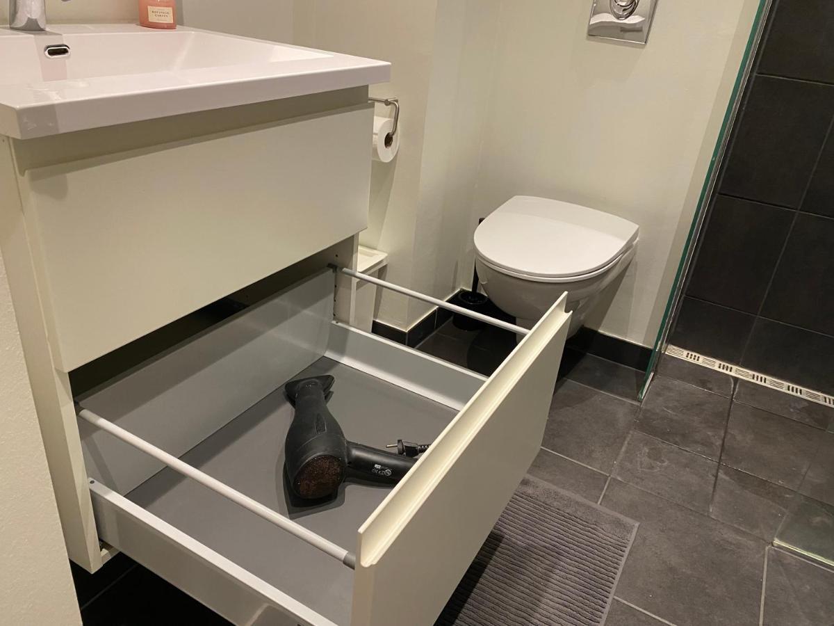 Modern Central Apt With Rooftop, Privat Balcony, & Free Parking,Next To Aarhus Attractions Extérieur photo