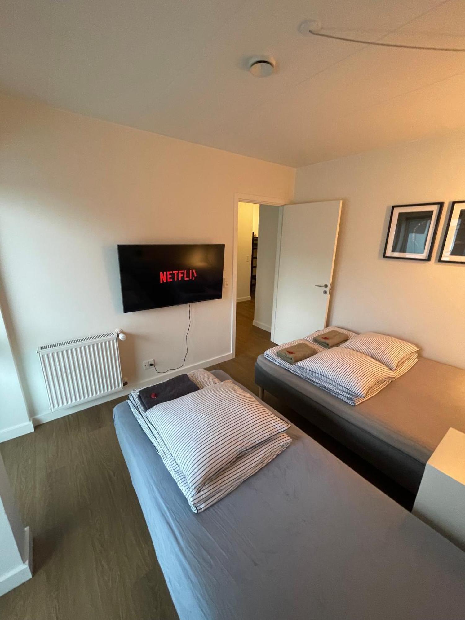 Modern Central Apt With Rooftop, Privat Balcony, & Free Parking,Next To Aarhus Attractions Extérieur photo